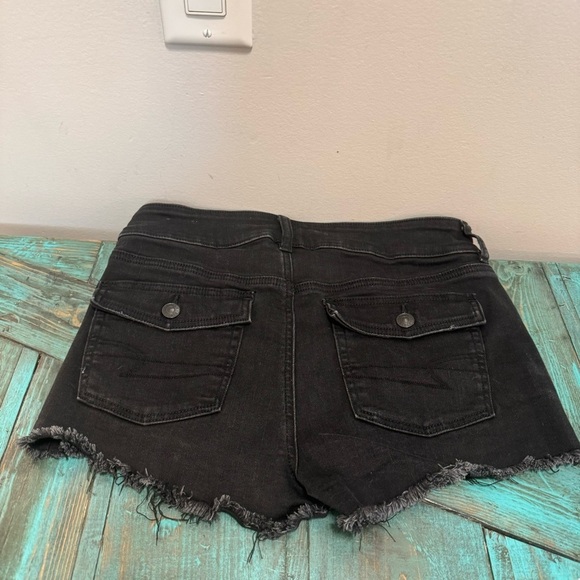 American Eagle Black Shortie Shorts Raw Hem Size 8 Casual - Picture 5 of 9